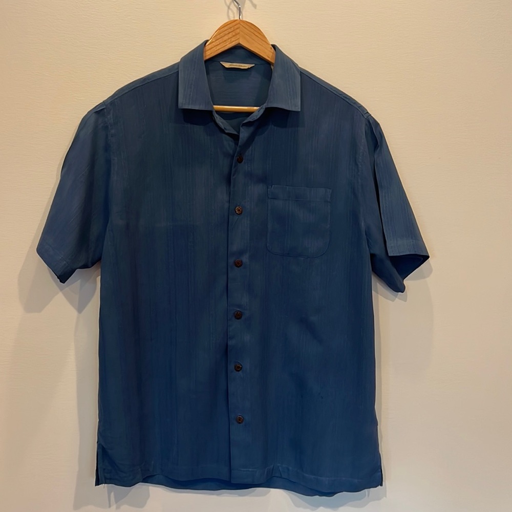 Mens LG 100% silk Paradise Collection Blue button up camp shirt